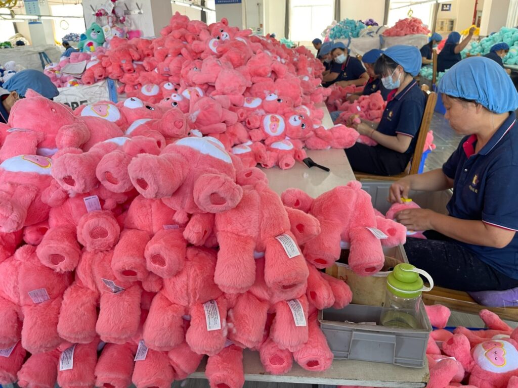 plush toy sampling process